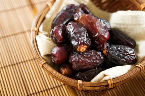 تصویر 3 از خرما خاصویی صادراتی با بالاترین کیفیت